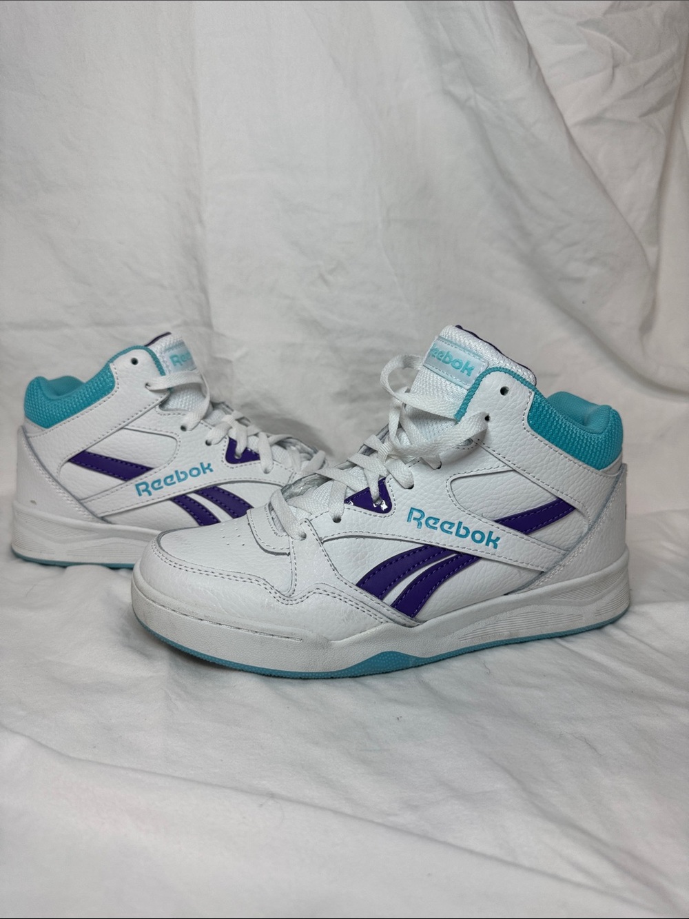 Reebok women’s White Purple Teal Mid-Top Sneakers